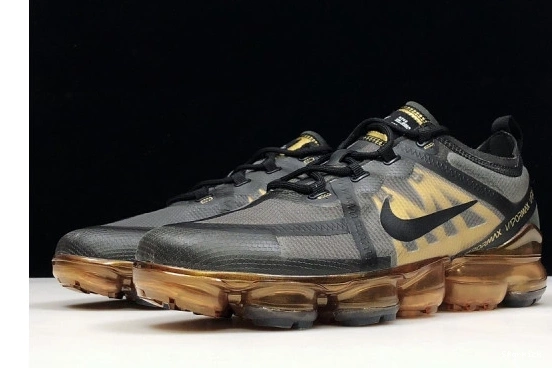 AR6631-002 METALLIC 2019 VAPORMAX AIR GOLD BLACK 0306
